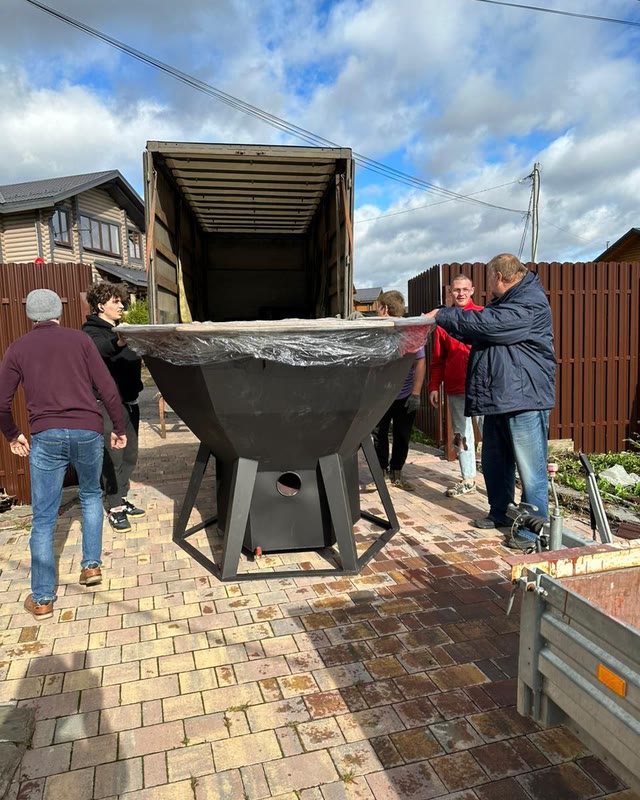 An Ember Borea hot tub at an owner's home in Poland